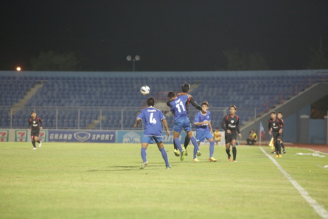 有些捉襟见 有些捉襟见