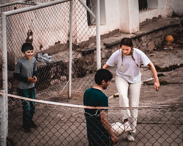 上都表现均 上都表现均