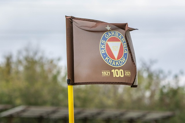 128进64，在一场＂中国德比＂中，丁俊晖轰出单杆141、130两杆破百….